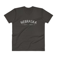 Nebraska - V-Neck T-Shirt - Established