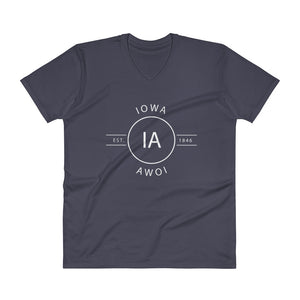Iowa - V-Neck T-Shirt - Reflections